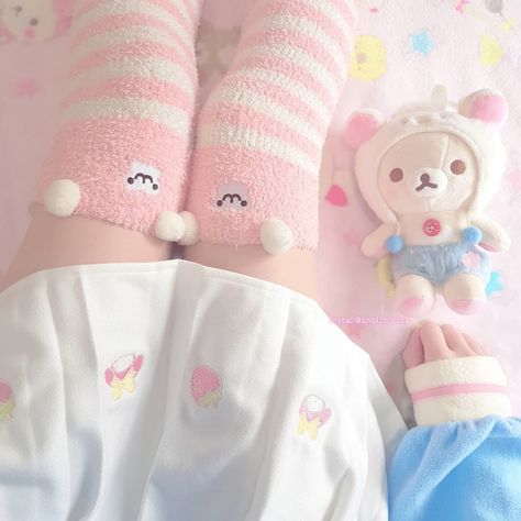 Outfit Pics, Lovely Person, Baby Pink Aesthetic, Kawaii Accessories, Kawaii Fashion Outfits, Fuzzy Socks, Pastel Pink Aesthetic, Kawaii Shop, Girls World