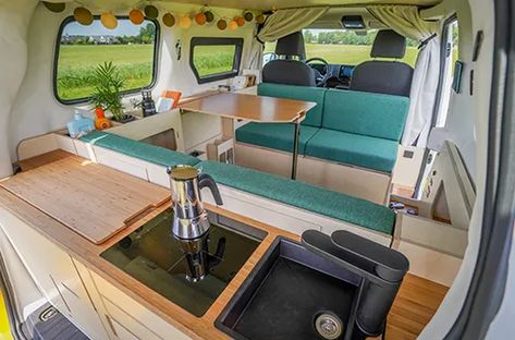 Volkswagen camper en kampeerbus T5, T6 & T6.1 - Ventje Camper Volkswagen T5, T5 Camper, Normal Cars, Tire Tracks, Indoor Outdoor Kitchen, Volkswagen Camper, Bus Camper, Camper Interior, Volkswagen Transporter