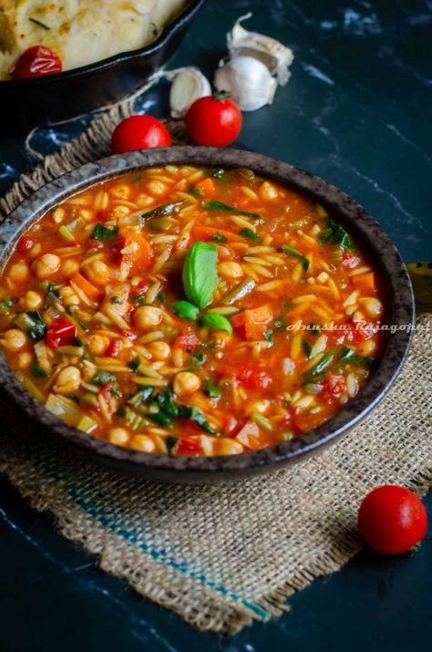 Garbanzo Bean Soup, Tomato Paste Recipe, Garbanzo Bean Recipes, Bean And Vegetable Soup, Soup Tomato, Vegan Tomato Soup, Garbanzo Bean, Fresh Tomato Recipes, Chickpea Soup