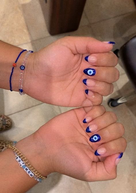 Short Almond Acrylic Nails Evil Eye, Evil Eye Nail Inspo Acrylic, Cute Nails Evil Eye, Aesthetic Nails Evil Eye, Nail Inspo Almond Evil Eye, Evil Eye Nail Inspiration, Nazar Jewelry Aesthetic, Third Eye Chakra Nail Art, Acrylic Evil Eye Nails