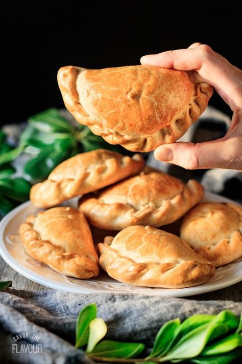 Argentinian-Style Baked Chicken Empanadas: this easy recipe for baked chicken empanadas will show you how to make savory hand pies that the whole family will love. Your kids will enjoy this delicious South American comfort food at lunch or dinner. | www.savortheflavour.com #savortheflavour #empanadas #argentina #chicken #handpies Baked Chicken Empanadas, Savory Hand Pies, Recipe For Baked Chicken, American Comfort Food, Hand Pies Savory, Chicken Empanadas, Savory Pies Recipes, South American Recipes, Healthy Chicken Dinner