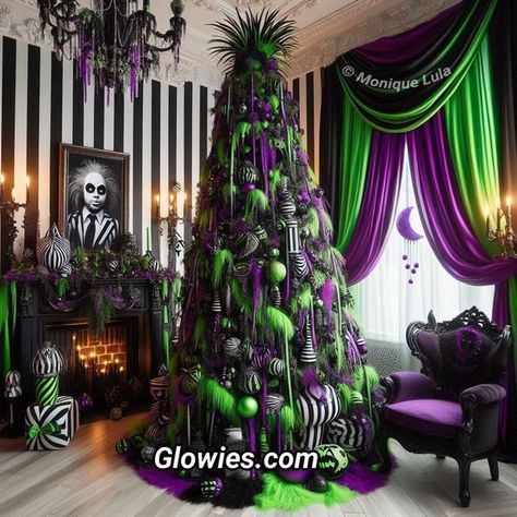 Beetle Juice Tree, Beetlejuice Tree Topper, Beetlejuice Christmas Tree Ideas, Beetle Juice Christmas Tree, Wicked Christmas Tree, Beetlejuice Christmas Tree, Beetlejuice Bathroom, Beetlejuice Christmas, Beetlejuice Decor