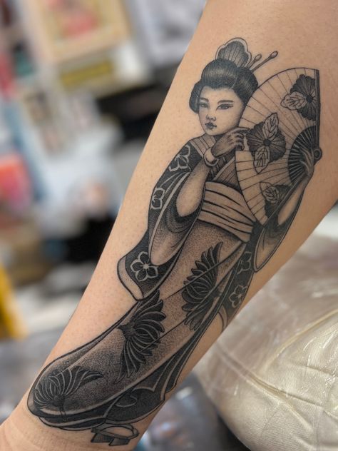 Geisha Tattoo Black And Grey, Geisha Tattoo Design, Black And Grey Tattoo, Flash Designs, Geisha Tattoo, Flash Design, Japanese Fan, Japanese Tattoo Art, Grey Tattoo