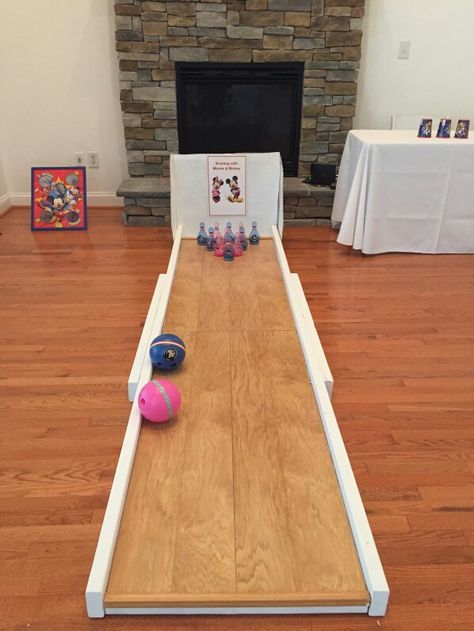 Indoor outdoor Bowling Lane Diy Bowling Alley, Bowling Diy, Outdoor Bowling, Diy Bowling, Bowling Lane, Kids Bowling, Diy Yard Games, Backyard Kids Play Area, Mini Bowling