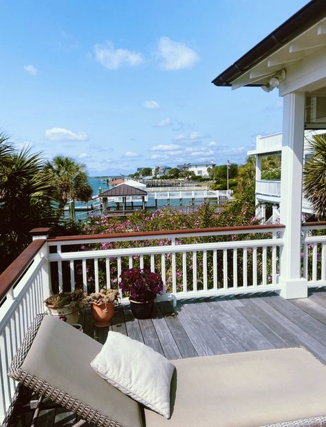 North Carolina Apartment, North Carolina Beach House Aesthetic, North Carolina Lake House, Wilmington North Carolina Aesthetic, Charlotte North Carolina Aesthetic, Wilmington North Carolina Beach, North Carolina Aesthetic, North Carolina Beach House, North Carolina Lakes