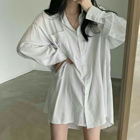 Pajama Fashion, Outfit Korean, Korean Casual Outfits, Kawaii Fashion Outfits, Korean Girl Fashion, Ulzzang Fashion, Kpop Fashion Outfits, Girls Fashion Clothes, Teenage Fashion Outfits