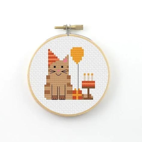 Birthday Cross Stitch, Happy Birthday Cat, Birthday Cat, Holiday Cross Stitch, Diy Gift Set, Cat Cross Stitch Pattern, Cross Stitch Christmas Ornaments, Mini Cross Stitch, Cat Cross Stitch