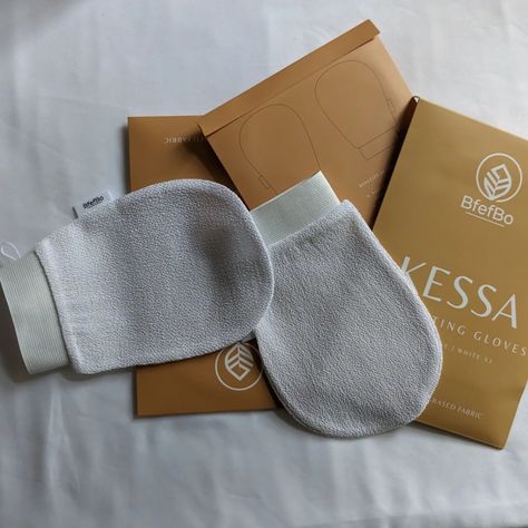 A beauty practice that has been around for thousands of years. Kessa Exfoliating Gloves have been around for thousands of years! The fact that these gloves have stood the test of time shows just how effective they are at keeping our skin healthy and glowing. It's like a timeless secret to beautiful skin! - #bodycare #exfoliate #exfoliatinggloves #exfoliation #deadskinpeel #glowingskin #hammam #kessa #plantbased #bodycareroutine #skincare #bodyscrub #healthyskin #skincareroutine #scalyskin... Exfoliation Glove, Kessa Glove, Body Oil Packaging, Body Exfoliating, Skin Bar, Ingrown Hair Removal, Deep Exfoliation, Goal Board, Scaly Skin