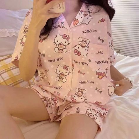 ﾟ☁︎｡ Kawaii night suits ﾟ☾ ﾟ(swipe for other options) Price- 990 + international shipping Size- M-XL Shop from link in bio Takes 4-7 weeks to deliver once preorders submitted . . . . . . #coquette #bow #bowseason #koreanfashion #top #imported Korean Shorts, Kawaii Sanrio, Hello Kitty Cartoon, Home Clothes, Summer Pajamas, Night Suit, Pajamas Set, Short Suit, Girls Pajamas