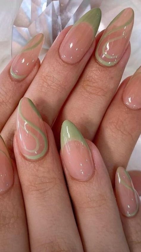 Vacation Nails Green, Almond Nails Sage Green, Mint Green And Pink Nails, Green Vacation Nails, Nail Art Sage Green, Green Simple Nails, Sage Green And Pink Nails, Green Nails Pastel, Light Green Nails Designs