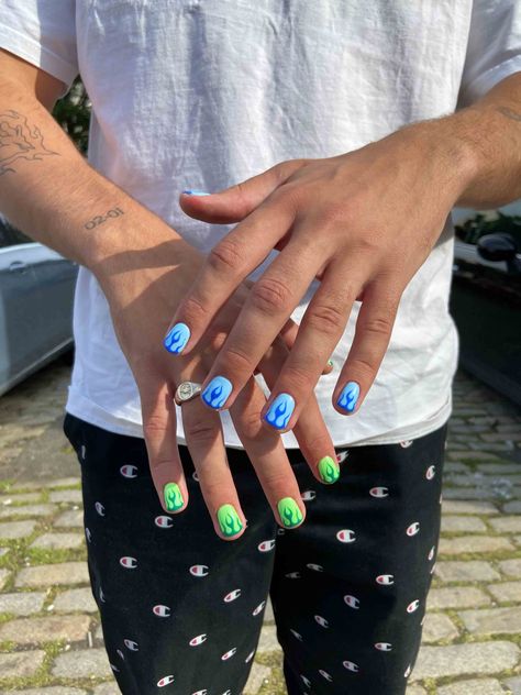 Male manicures are redefining gender-neutral beauty one c... Nail Inspo For Guys, Guy Manicure Designs, Gender Neutral Nails, Guy Nails Design, Men With Painted Nails, Men Nails Art, Mens Manicure Design, Nail Ideas For Men, Guy Nail Art