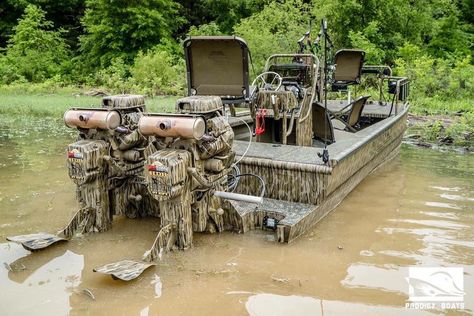 Prodigy Boats on Instagram: “2066 / 30” Sides....Dual Rig... When you need a rig to do everything in. . . #prodigyboats #bowfishing #centerconsole #dualrig…” Duck Hunting Boat, Duck Boats, Duck Boat, Bowfishing, Duck Hunting, Fishing Boat, Boats For Sale, Tea Shop, Do Everything