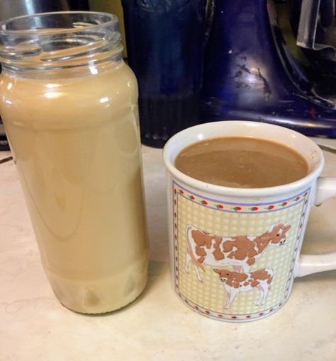 Diy Salted Caramel Coffee Creamer, Homemade Salted Caramel Coffee Creamer, Salted Caramel Creamer Recipe, Coffee Creamer Homemade Evaporated Milk, English Toffee Coffee Recipe, Caramel Creamer Recipe, Salted Caramel Creamer, Easy Coffee Creamer Recipe, Salted Caramel Coffee Creamer