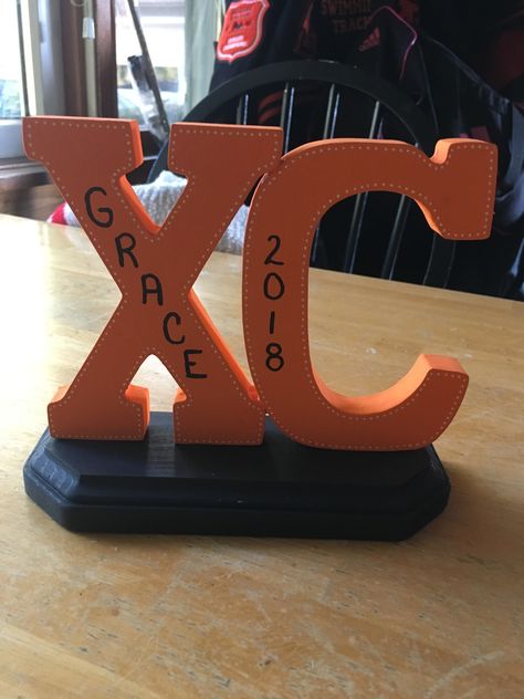 Xc Senior Gifts, Cross Country Senior Gifts, Cross Country Banquet Ideas, Cross Country Coach Gift Ideas, Cross Country Senior Night, Track Senior Night, Cross Country Gifts, Cross Country Gift Ideas, Track Banquet