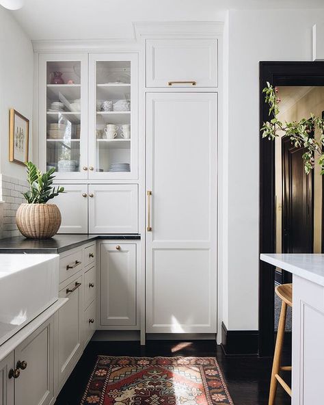 Jean Stoffer (@jeanstofferdesign) • Instagram photos and videos Jean Stoffer Design, Stoffer Home, Jean Stoffer, Style Me Pretty Living, Cabinetry Hardware, Kitchen Corner, Up House, Little Kitchen, Counter Tops