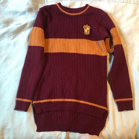 Gryffindor Quidditch Sweater Wizarding World of Harry Potter Gryffindor Jumper, Quidditch Sweater, Gryffindor Sweater, Gryffindor Quidditch, Harry Potter Sweater, Harry Potter Shop, Harry Potter Aesthetic, Wizarding World Of Harry Potter, Mustard Color