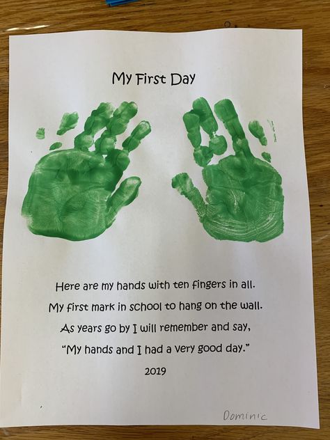 First day of school poem preschool First Day Of Daycare Craft, First Day Of School Poem, First Day Poem, First Day At Daycare, Friendship Preschool, Preschool First Week, School Poem, First Day At Nursery, Preschool Poems