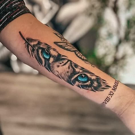 Small Tiger Tattoo For Women, Tiger Tatoos, Tattoos For Your Child, Wolf Eye Tattoo, Tiger Butterfly Tattoo, Tiger Hand Tattoo, Tiger Eyes Tattoo, Tatoo 3d, Tiger Tattoo Sleeve