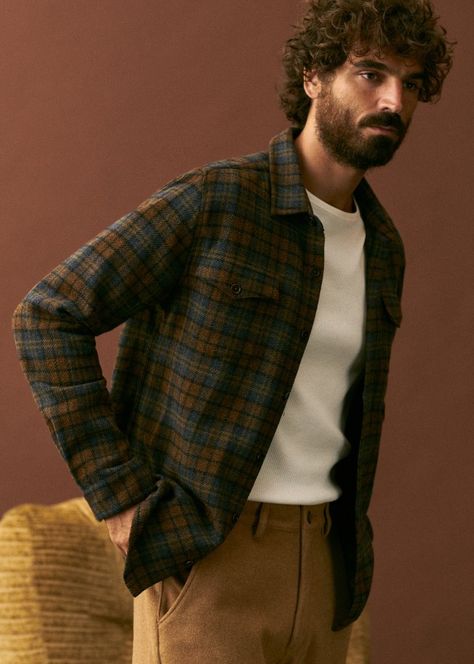 Casual Dapper Men Outfit, Italian Fall Fashion Men, Wool Shirts For Men, Mens Modern Style, Men's Bohemian Fashion, Mens Ivy League Style, Soft Autumn Mens Outfits, Autumn Aesthetic Clothes Men, English Professor Aesthetic Outfit Male