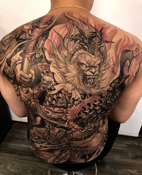 Monkey King back piece in-progress by @tonyhu_chronicink. - Create Monkey King Tattoo, Beautiful Back Tattoos, King Tattoo, Tato Minimal, Crazy Tattoos, Monkey Tattoos, Tattoo Pictures, King Tattoos, Full Back Tattoos