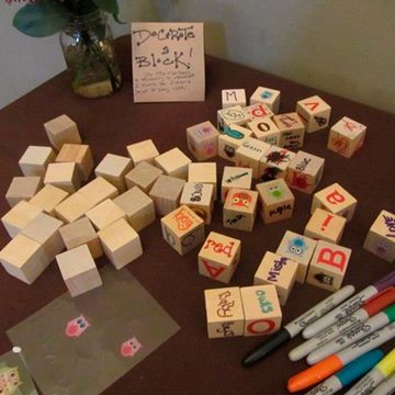 ABC Blocks Baby Shower Game -- have everyone draw a letter out of the jar so you don't have multiples of one letter Decorate A Block, Baby Blocks Baby Shower, Shower Activities, Baby Shower Crafts, Fun Baby Shower Games, Cool Baby, Baby Shower Inspiration, Twins Baby Shower, Shower Bebe