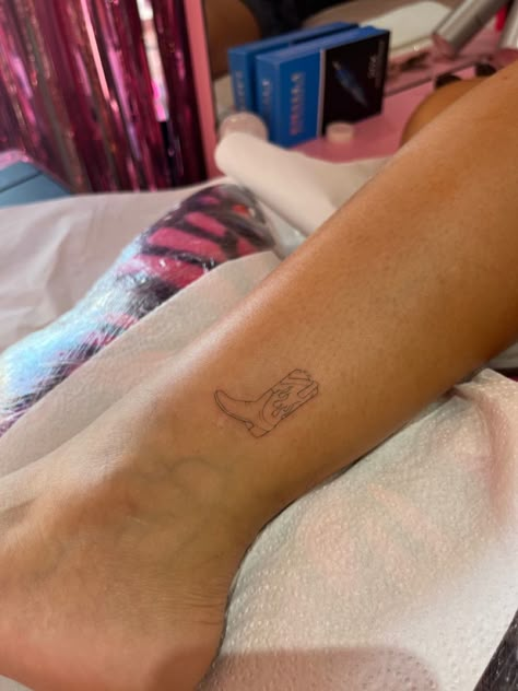 Cowboy Boot Tattoo On Ankle, Dainty Cowboy Boot Tattoo, Country Style Tattoo For Women, Cowboy Stick And Poke, Fine Line Cowboy Boot Tattoo, Western Tats, Boot Tattoo, Cowboy Boot Tattoo, Tattoo On Ankle