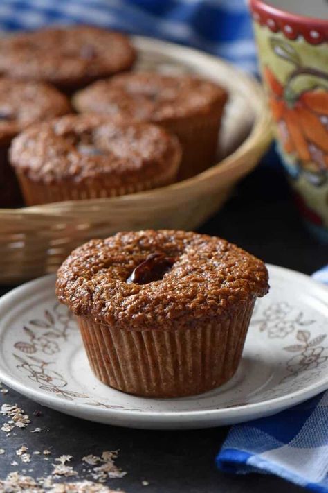 Healthy Bran Muffin Recipe, Bran Muffins Healthy, January Recipes, Date Muffins, Bran Muffin, Biscuits Recipes, Bran Muffin Recipes, Muffins Easy, Bran Muffins