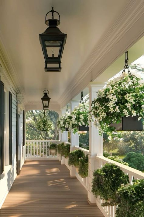 Front Porch Next To Garage, Front Porch Ideas Flowers, Colonial Porch Decor, Front Of House Aesthetic, Country Home Backyard, Porch House Design, Back Porch Renovation, Country Front Porch Ideas, Beautiful Front Yards