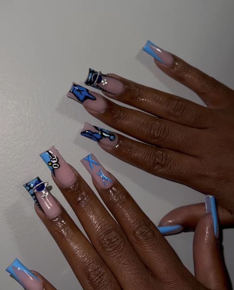 Blue Nail Designs On Black Women, Blue Nails Birthday Set, Kaws Nails Blue, Blue N Black Nails, Blue Nail Sets Acrylic, Blue And Black Nails Acrylic, Blue Baddie Nails, Dope Blue Nails, Nails Art Easy