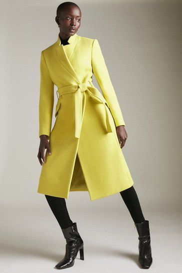 Yellow Wool Coat, Designer Coats For Women, Coat Of Many Colors, Outfitters Clothes, Outerwear Trends, Fashion Outerwear, Business Wardrobe, Coat Trends, Soft Tailoring