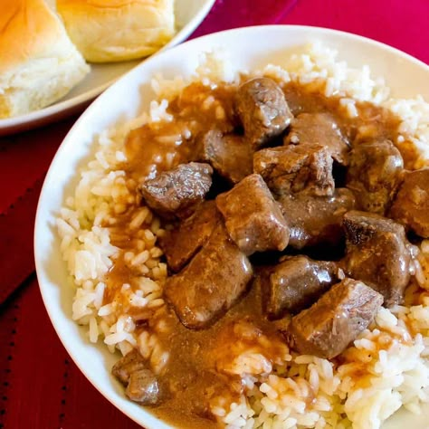 Roast And Rice And Gravy, Steak Tips And Rice, Rice And Gravy Recipes, Beef Tips And Rice Recipe, Beef Tips Over Rice, Homemade Brown Gravy, Beef Tips And Rice, Dr Food, Steak Rice