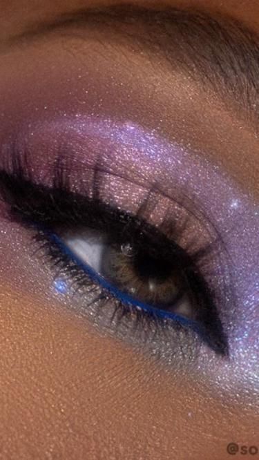 Purple Fairy Makeup, Makeup With Eyeshadow, Womens Eyes, Iridescent Eyeshadow, Teal Makeup, Iridescent Makeup, Prom Makeup For Brown Eyes, Disco Makeup, Lilac Eyeshadow