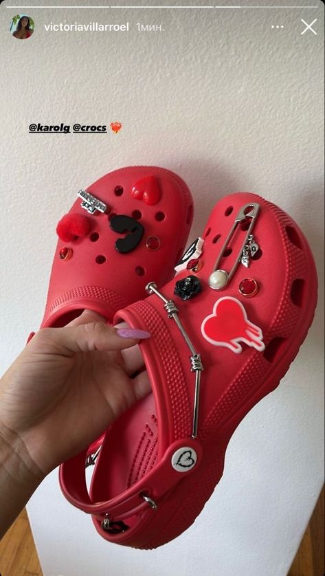 Cool Crocs, Crocs With Jibbitz, Crocs With Charms, Bedazzled Shoes Diy, Red Crocs, Bedazzled Shoes, Pink Crocs, Crocs Fashion, Expensive Shoes