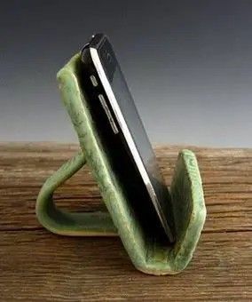 Ceramic Iphone Holder, Pottery Cell Phone Holder, Ceramic Cell Phone Holder, Ceramic Phone Stand, Clay Phone Stand, Clay Phone Holder, Ceramic Phone Holder, Ceramic Stand, Patina Green