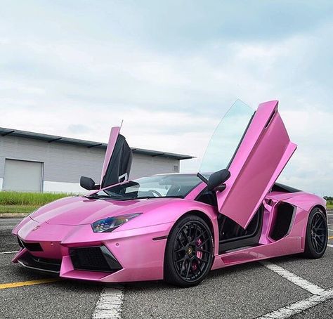 Barbie Pink #Lambo #Lamborghini #Aventador Barbie Lamborghini, Pink Power, Pretty Cars, High Life, Cute Cars, Lamborghini Aventador, Life Magazine, Dream Car, Tag A Friend