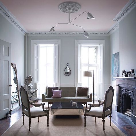 Pink and gray interiors inspiration.Benjamin Moores Powder Pink & Stonington Gray Popular Blue Paint Colors, North Facing Room, White Ceiling Paint, Ceiling Paint Colors, Best Gray Paint, Best Gray Paint Color, Stonington Gray, Pink Ceiling, Blue Ceilings