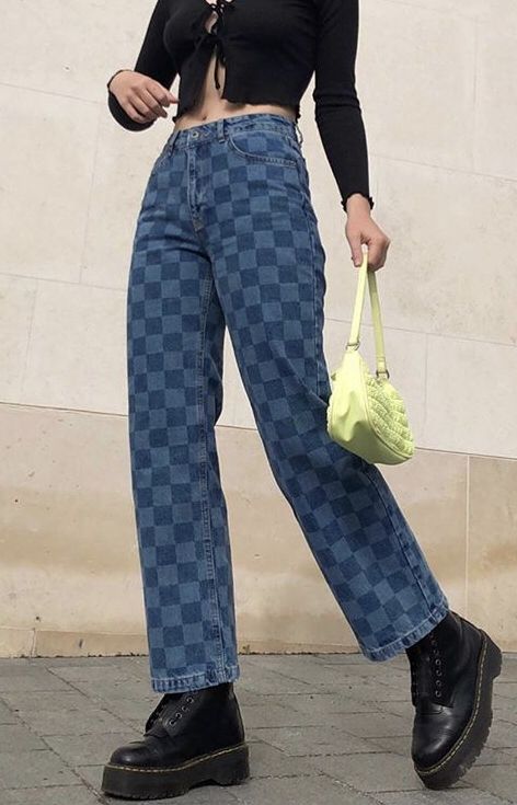 Blue Checkered Pants Outfit, Checkered Pants Outfit, Checkered Jeans, Dad Pants, Rock Star Outfit, Core Outfits, Ragged Jeans, Full Length Jeans, Jean Smart