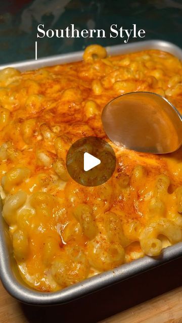 Mac N Cheese Recipe Southern, Oven Mac And Cheese, Mac And Cheese Recipe Soul Food, Easy Mac N Cheese Recipe, Southern Mac And Cheese, Best Mac N Cheese Recipe, Baked Mac And Cheese Recipe, Bake Mac And Cheese, Thanksgiving Menu Ideas Side Dishes