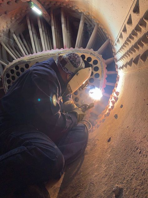 Boilermaker Welder, Women Welders, Women Welder, Stick Welding, Boilermaker, Stirling Engine, Future Job, Industrial Machinery, Academic Success