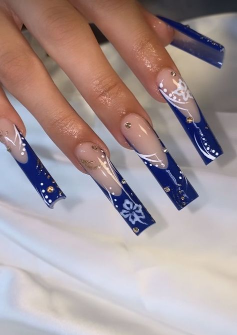 Cute Blue Acrylic Nail Ideas, Blue Long Acrylic Nails, Early 2000s Nail Designs, Long Blue Acrylic Nails, Blue Acrylic Nails Coffin, Royal Blue Nails Acrylic, Blue Acrylic Nails Ideas, Royal Blue Acrylic Nails, Prom Nails Blue