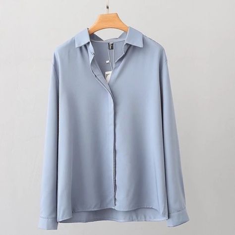 Temukan Vallina Outfit - Freya Top Shirt Basic Kemeja Atasan Blouse Wanita Polos Kerja Korean Style Premium Work Blouse, Work Shirts, Casual Girl, Shirts For Girls, Batik, Shirt Style, Korean Fashion, Shirt Blouses, Top Shirt