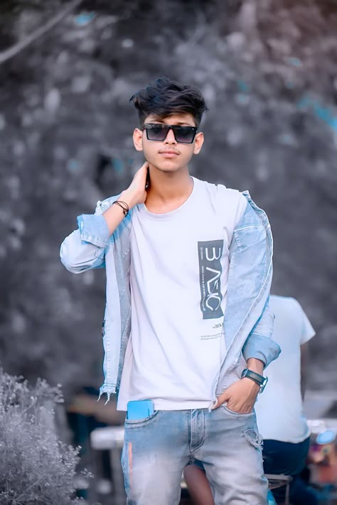 New Photo Editing Background, Best Poses For Boys, Attitude Stylish Boys Pic, Men Fashion Photo, Drawing Couple Poses, Portrait Photo Editing, New Photo Style, Gals Photos, Mens Photoshoot Poses