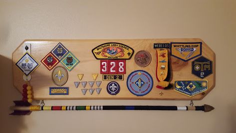 Projects from the Workshop: Cub Scout Arrow of Light Award Pinewood Derby Award Ideas, Weblos Scouts, Arrow Of Light Plaque, Arrow Of Light Award, Arrow Of Light, Cub Scout Crafts, Bear Scouts, Eagle Scout Ceremony, Cub Scout Activities