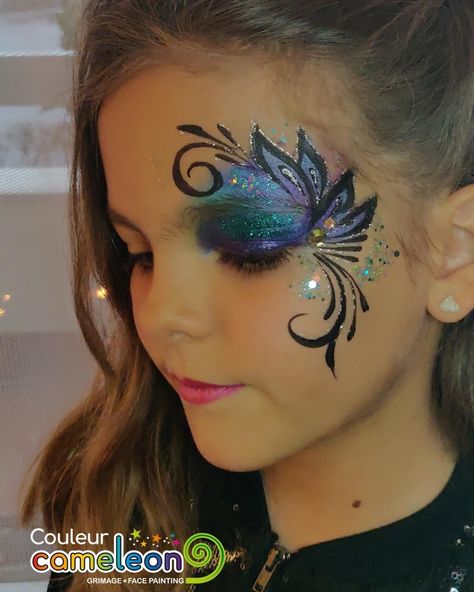 Makeup Artist Humor, Face Painting Unicorn, Eye Face Painting, Fairy Face Paint, Festival Face Paint, Butterfly Face Paint, Make Carnaval, Girl Face Painting, Butterfly Makeup