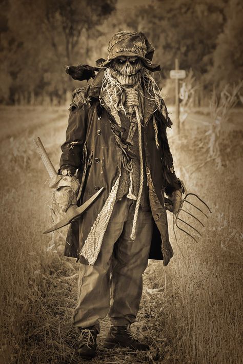 scarecrow prosthetic makeup scary - Google Search Scary Scarecrow Costume, Scary Scarecrow, Scarecrow Costume, Makeup Scary, Prosthetic Makeup, Celebrate Good Times, Graffiti Style Art, Hand Necklace, Old Shirts