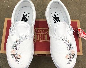 Custom Slip On Vans, Black Slip On Vans, Wedding Vans, Vans Shoes Fashion, White Slip On Vans, Custom Vans Shoes, Cute Vans, Painted Vans, Slip On Vans