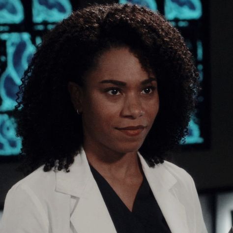 🖤ཻུꦿ❁  Icons Maggie Pierce Grey's Anatomy Maggie Pierce Greys Anatomy, Maggie Greys Anatomy, Women Faceclaims, Greys Aesthetic, Maggie Pierce, Kelly Mccreary, Grey's Anatomy Doctors, Jackson Avery, Mark Sloan