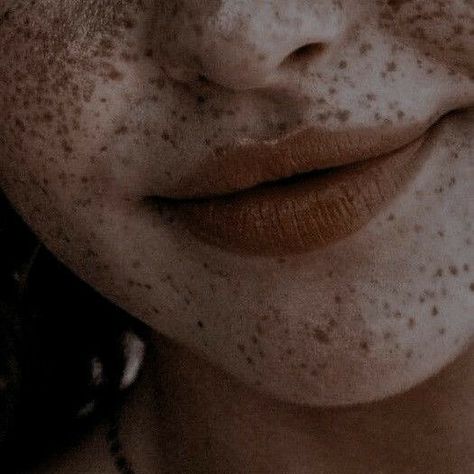 Green Eyes And Freckles Aesthetic, Blonde Hair Brown Eyes Aesthetic, Blue Eyes And Freckles, Lily Evans, Fantasy Aesthetic, Hermione Granger, Dragon Age, Character Aesthetic, Book Aesthetic