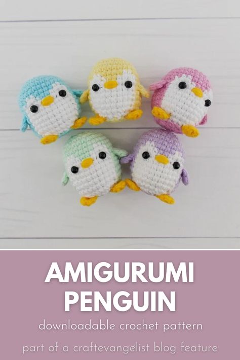 Crochet Penguin Keychain Pattern Free, Crochet Fridge Magnets Free Pattern, Penguin Crochet Keychain, Crochet Animal Keychain Free Pattern, Quick Crochet Keychain Free Pattern, Crochet Penguin Keychain, Free Crochet Penguin Pattern, Free Small Amigurumi Patterns, Amigurumi Penguin Free Pattern