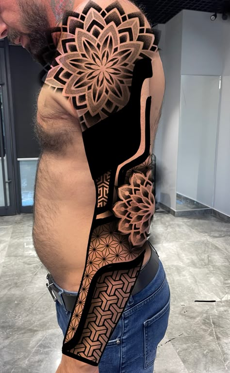 Black Out Design Tattoo, Geometric Cover Up Tattoo, Mandala Sketch Tattoo, Black Out Arm Tattoo, Sleeve Outline, Mandala Tattoo Sleeve Women, Geometric Tattoo Stencil, Tattoo Armband, Stencils Tattoo